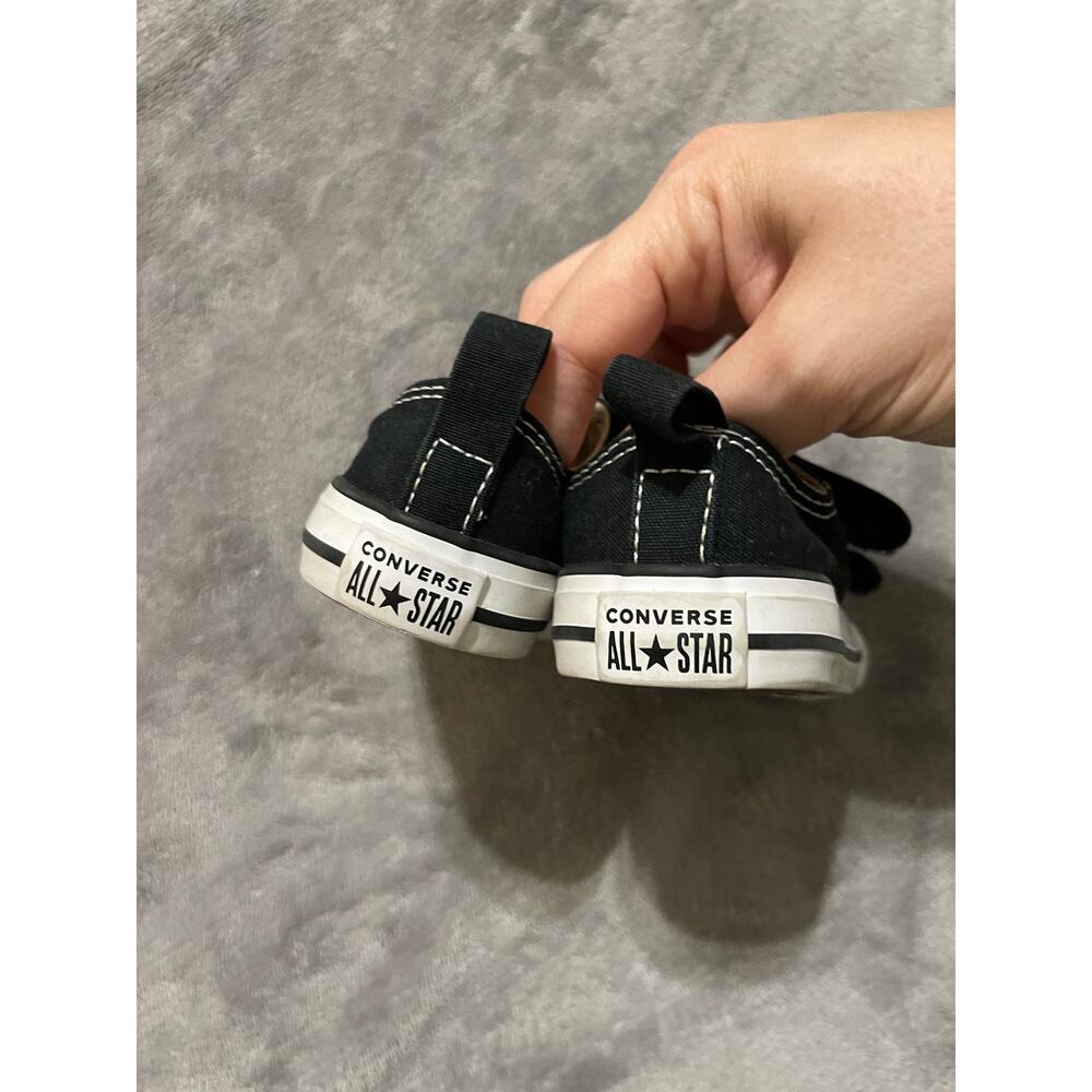 All Star Converse Baby Shoes Girl Boy Unisex Black SZ 3 Velcro - Picture 2 of 4